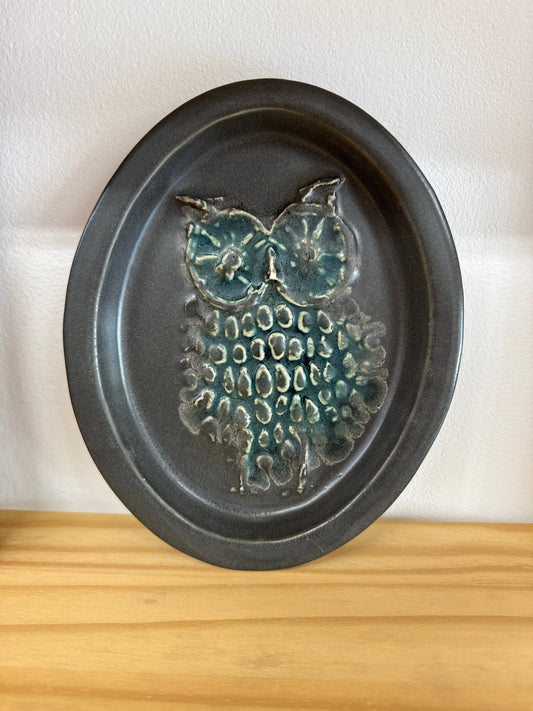 Bennington VT Pottery Owl Wall Plaque